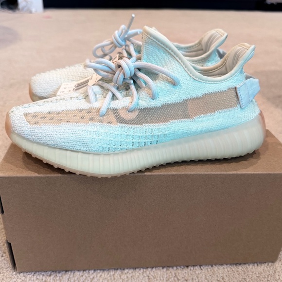 Adidas Yeezy Boost 350 V2 Shoes - Blue/green - Picture 2 of 4